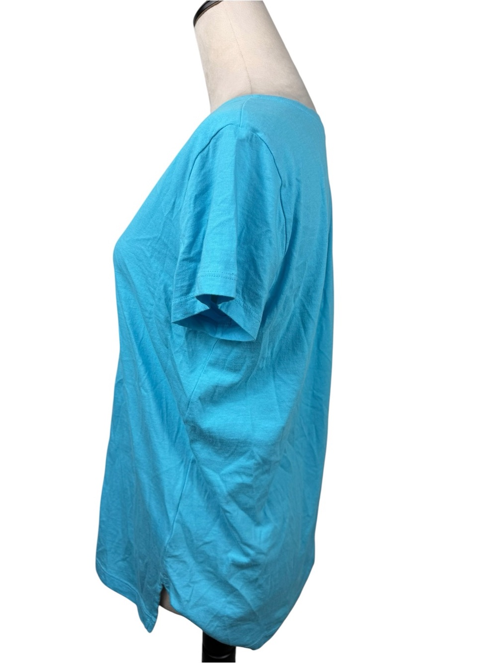 Lilly Pulitzer Short Sleeve V-Neck Tee in Turquoise size medium - Picture 9 of 9